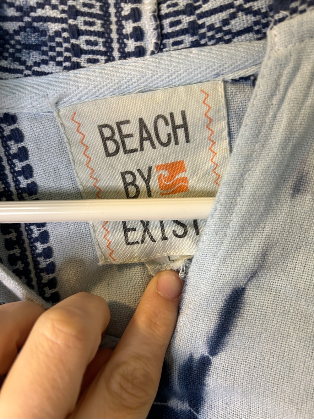 77. Beach By Exist Blue and White Tie-Dye Hoodie Top - Picture 2 of 2